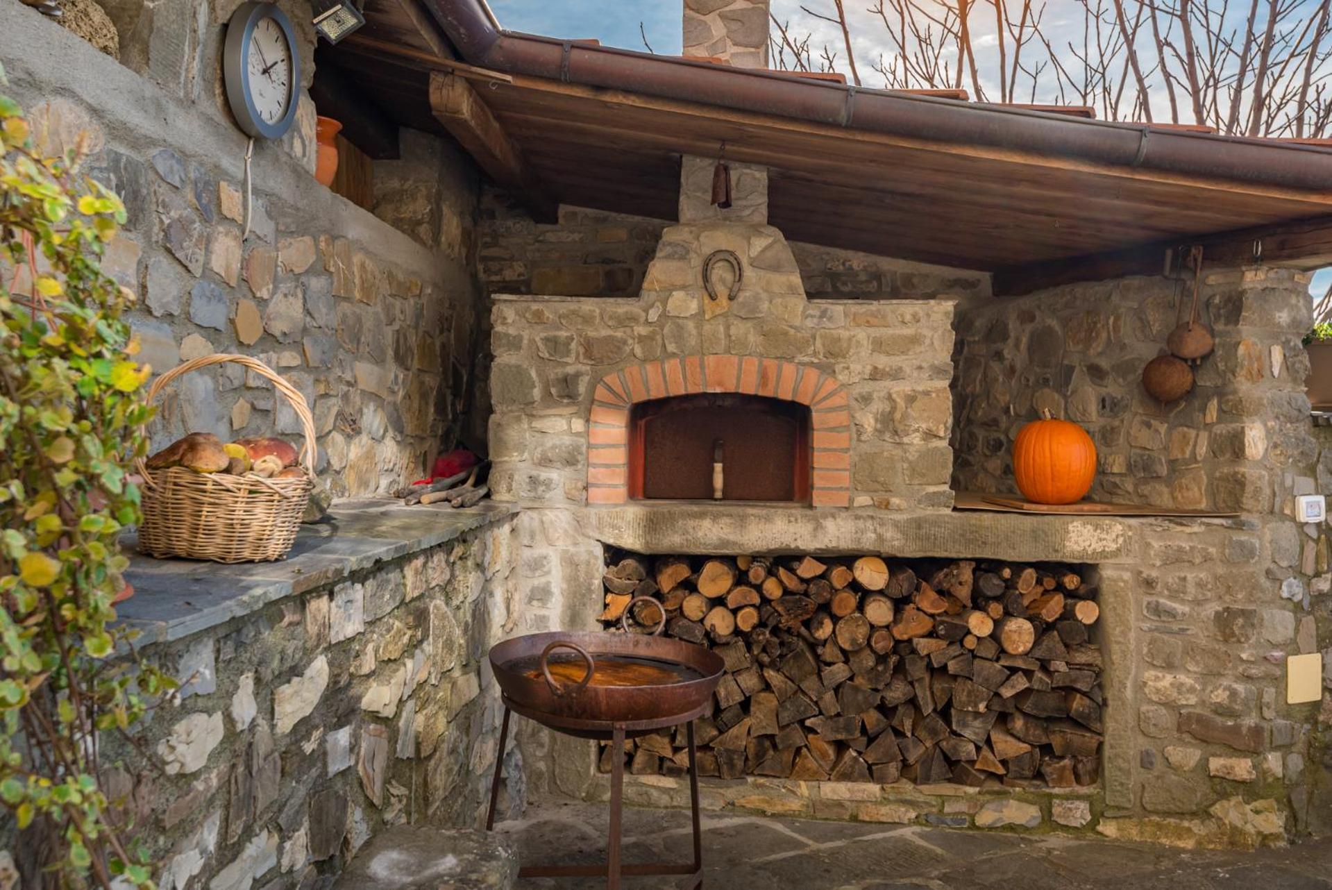 Vivi Luxury Country House Comano  Exterior photo