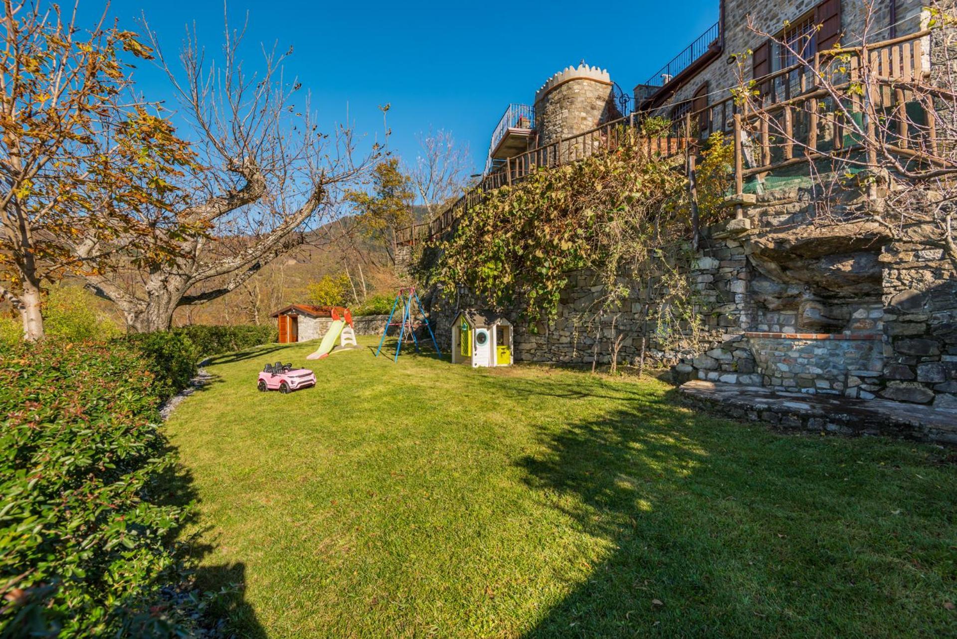 Vivi Luxury Country House Comano  Exterior photo