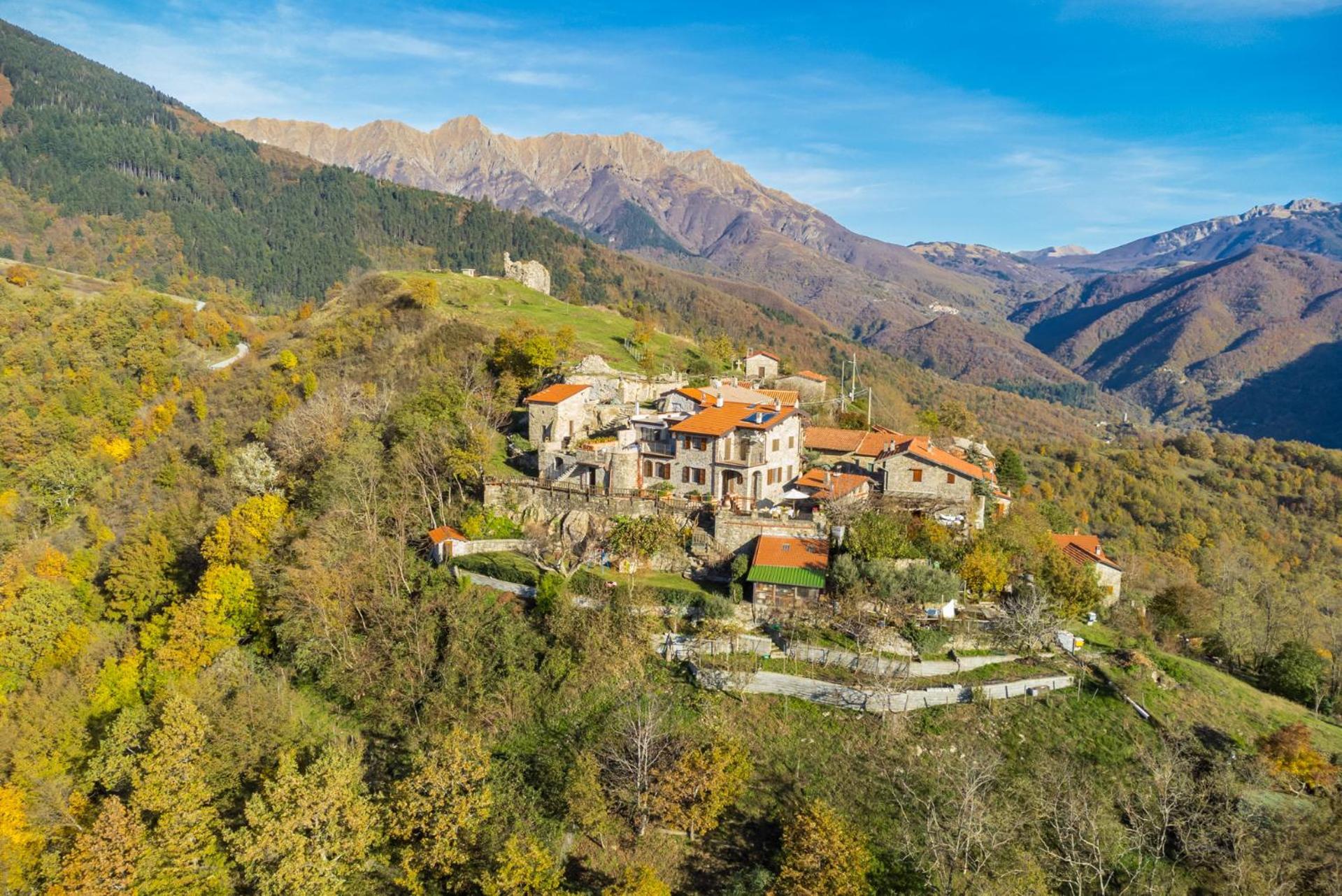Vivi Luxury Country House Comano  Exterior photo